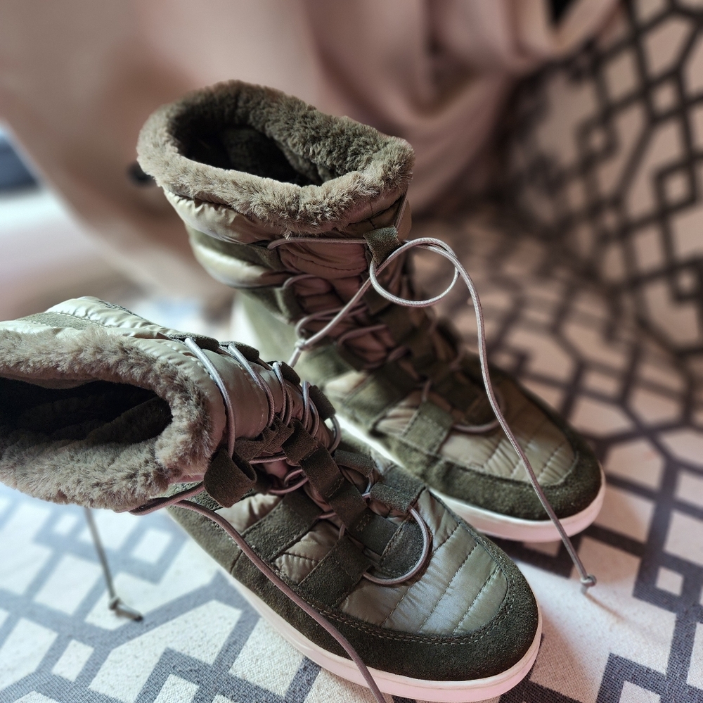 Winter boots